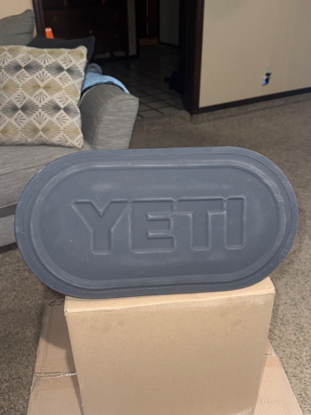 YETI Camino Carryall 35 – Storm Gray - Picture 5 of 5